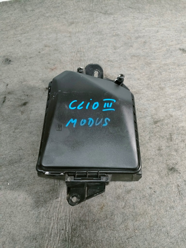 Купити Renault clio 3 modus корпус коробка корпус запобіжників 8200587123