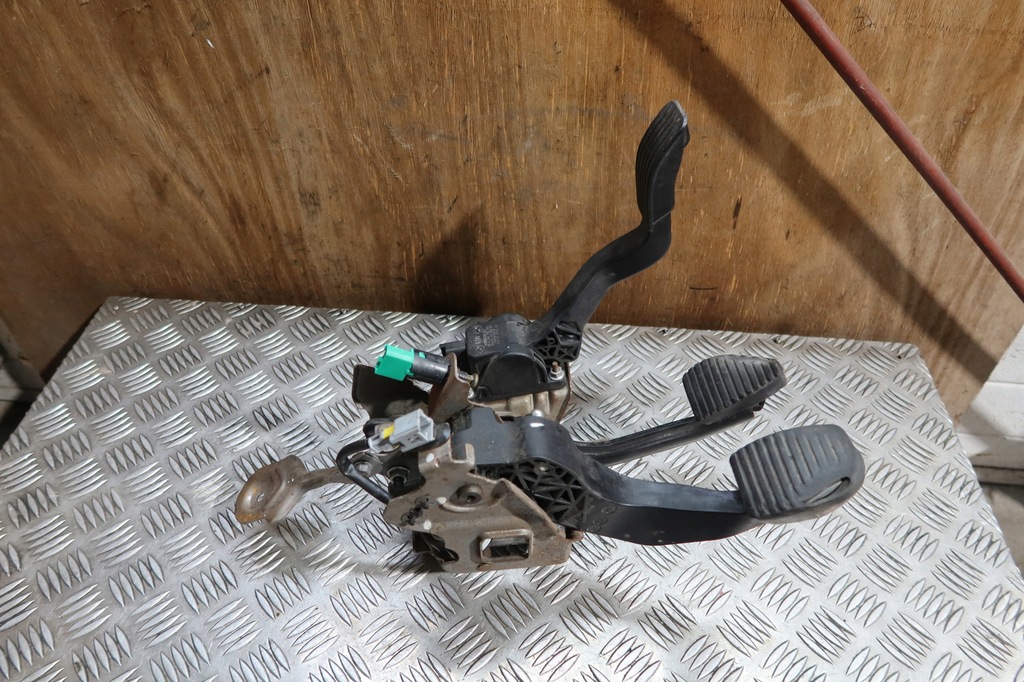 фото №7, Комплект педалей citroen c4 ii