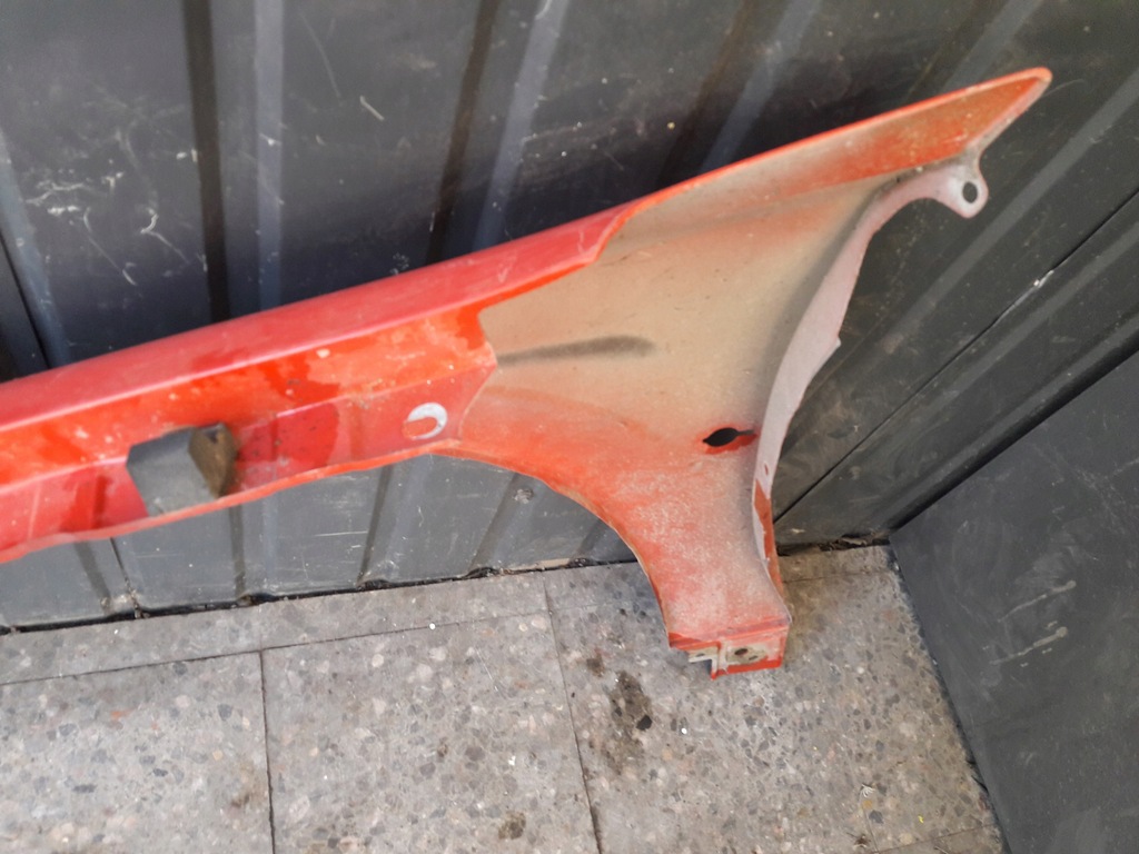 фото №14, Крыло правый перед vectra c signum красный