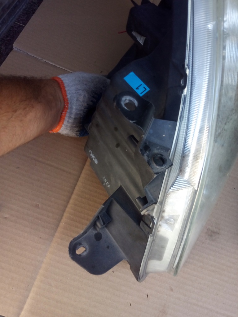 фото №8, Corolla verso ii 07-09 lift лампа левая перед europa