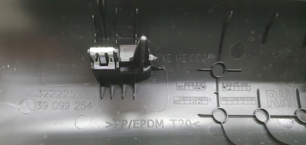 фото №4, Захист стійка права передня салону opel astra k