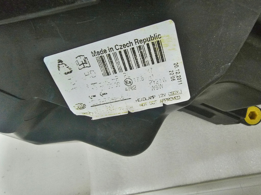 фото №8, Лампа передня права ford fiesta mk7 лінза