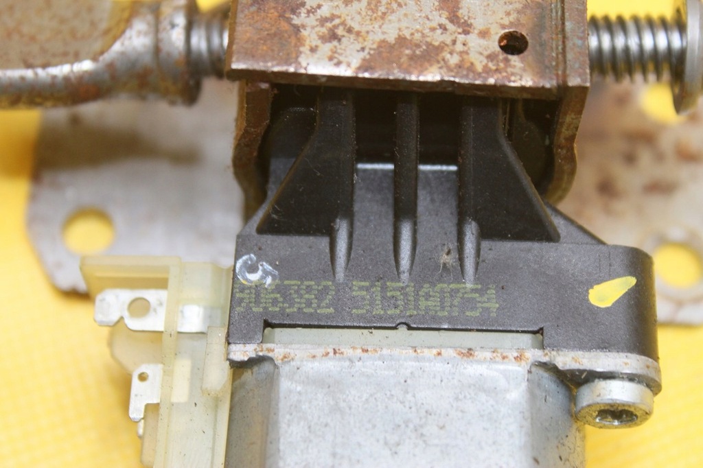 фото №8, Моторчик сиденье левый перед v60 s60 ii