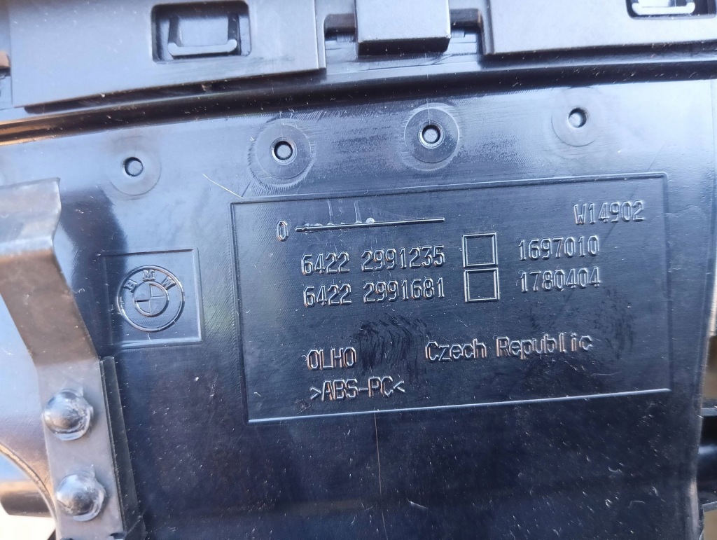 Bmw x1 e84 молдинг консолі решітка ґрати обдув 2991701 2991681 комплект Зі Шроту