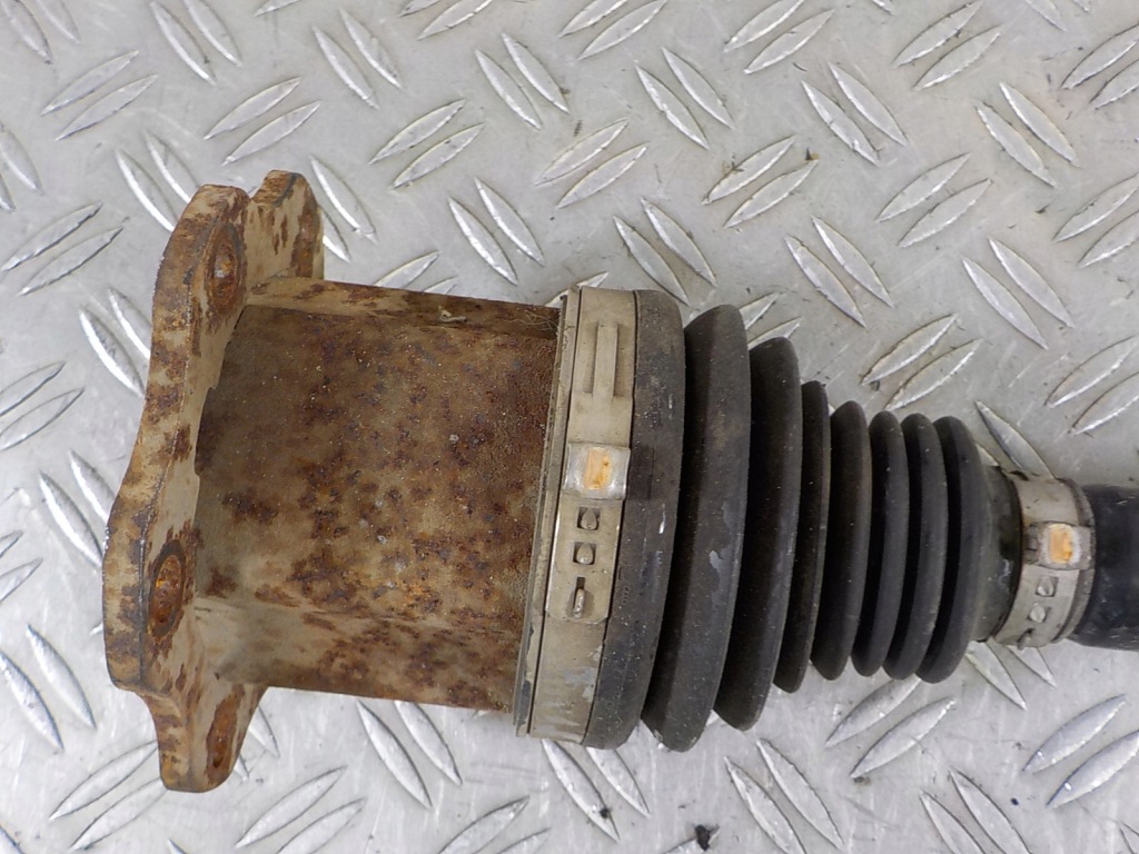 фото №3, Audi q5 2.0 приводной вал левая перед передняя