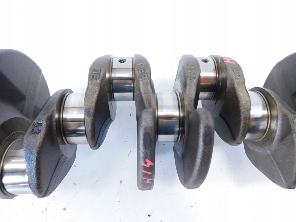 --- wał коленчатый + 4 x шатун 2.0 tdi transporter t5 рестайлинг  t6 audi q3 q5 Цена