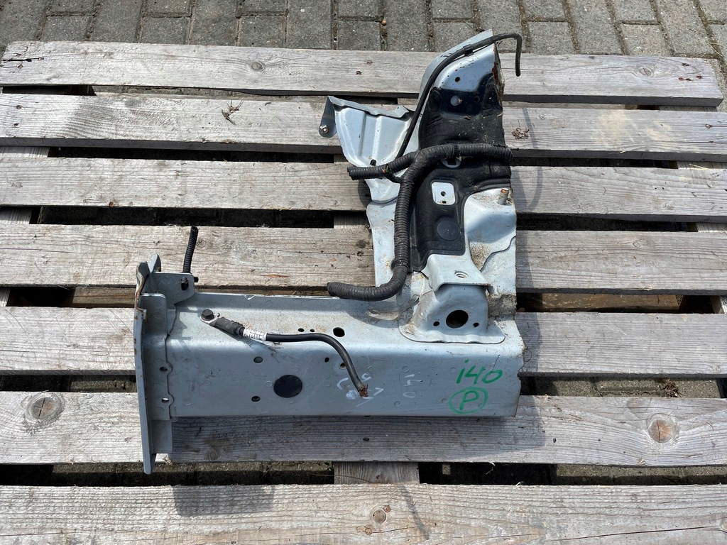 фото №1, Hyundai i40 лонжерон права чверть перед