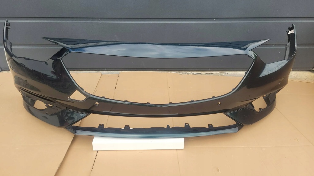 Купити Opel insignia 2 бампер перед передній 4x pdc fv