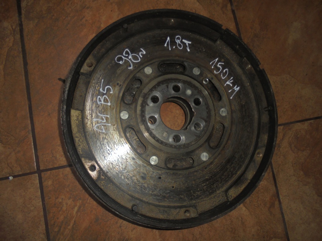 Купити Audi a4 b5 1.8t колесо двомасовий