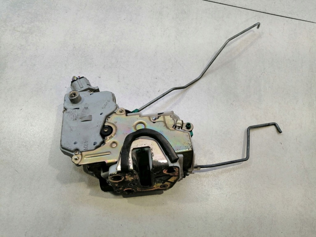 фото №4, Замок двері правий перед nissan primera p11 6 pin