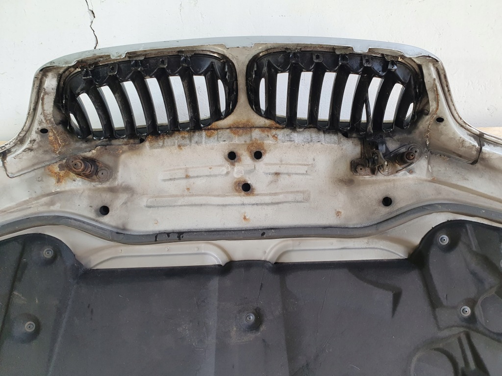 Bmw x5 e53 рестайлінг  решітка радіатора решітки радіатора капот кришка двигуна Доставка