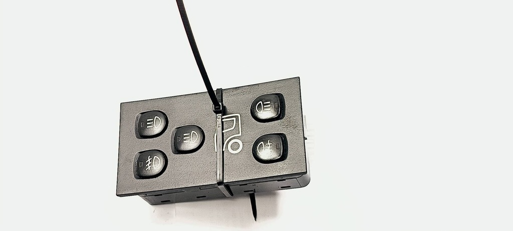 фото №1, Кнопка 0431601 scania r410