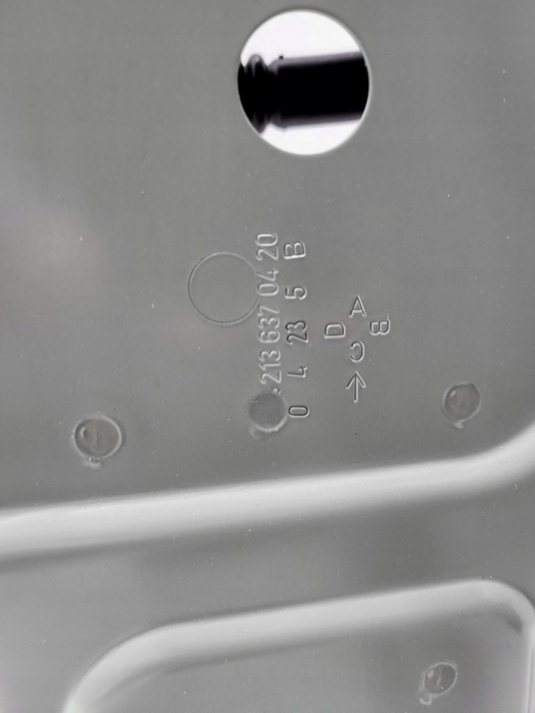 фото №3, Mercedes e-klasa w213 213 правий поріг блок двигуна обшивка poznań giełda