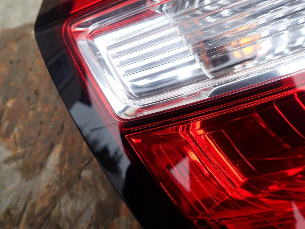 фото №2, Лампа левая задняя задняя renault twingo iii 265555949r