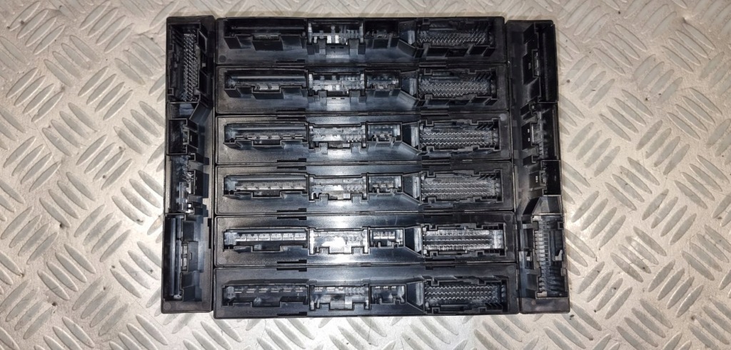 Bmw 5 e60 e61 модуль кузов блок управления комфорта kbm basis 9168833 5wk49111c Недорого