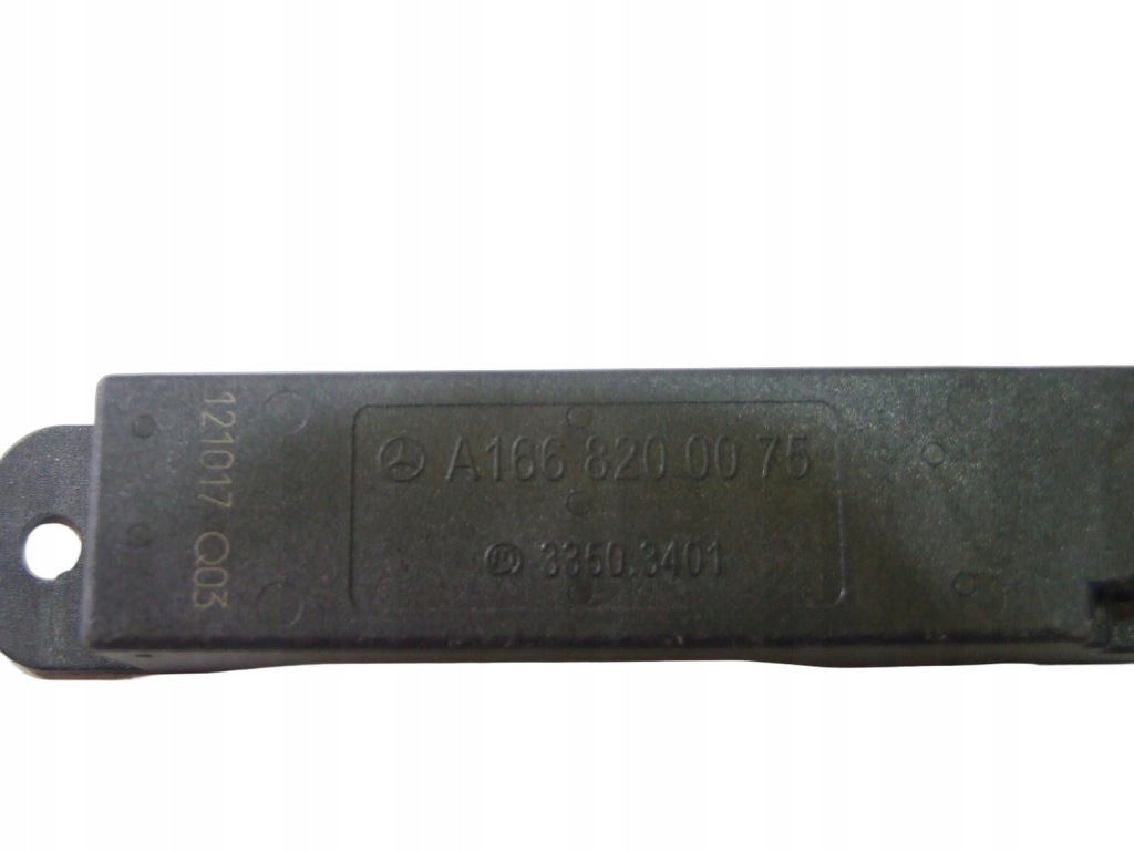 Модуль антенна задний  mercedes ml w166 amg 1668200075 Оригинал