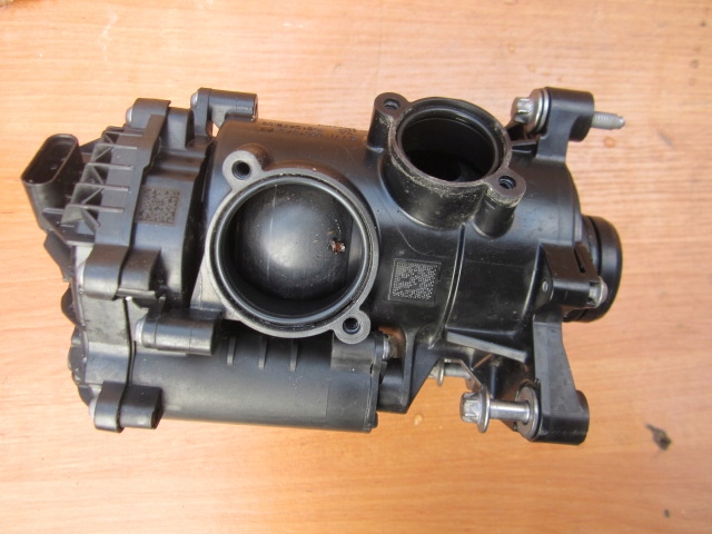 фото №9, Bmw x1 f48 f44 f40 mini 1.5 корпус термостата термостат 8631943 0631943 pń