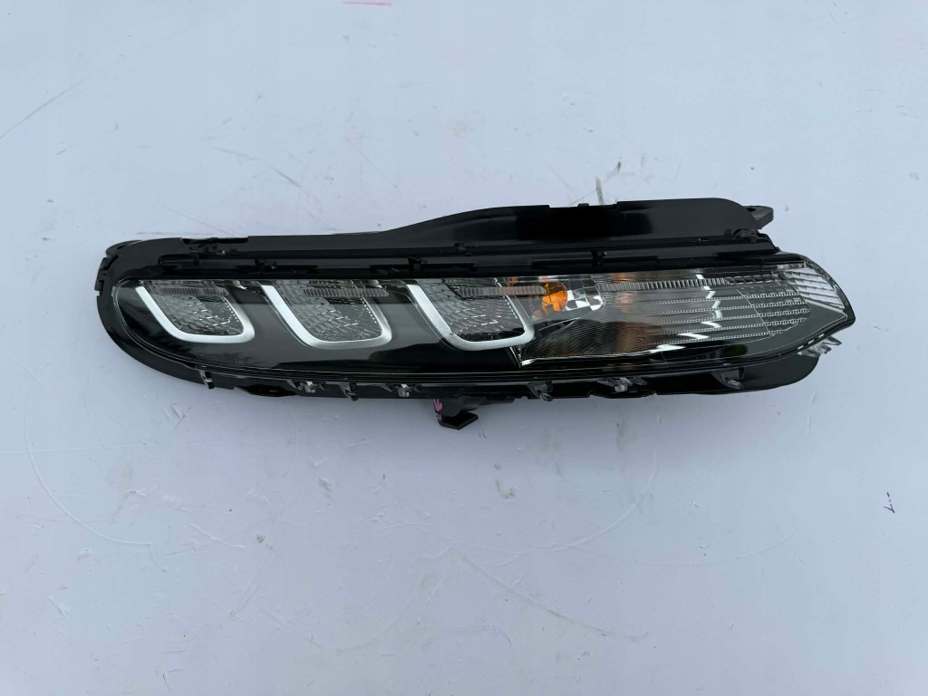 Купить Citroen berlingo iv фара правый  перед передняя верхний led drl новая оригинальный номер 7809