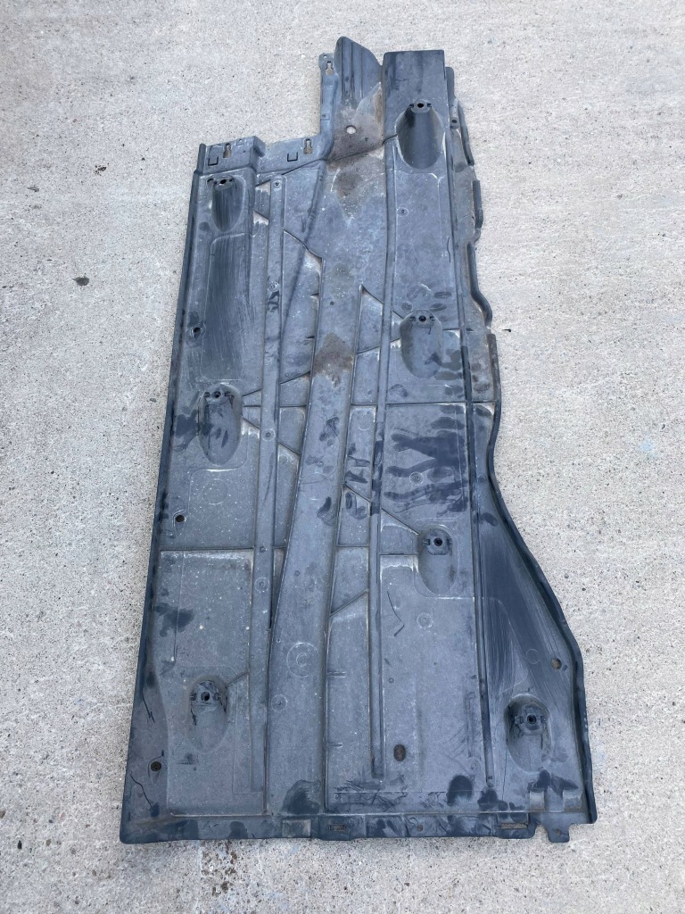 Купить Vw golf vii audi a3 накладка плита подвеска левая 5q0825201ae