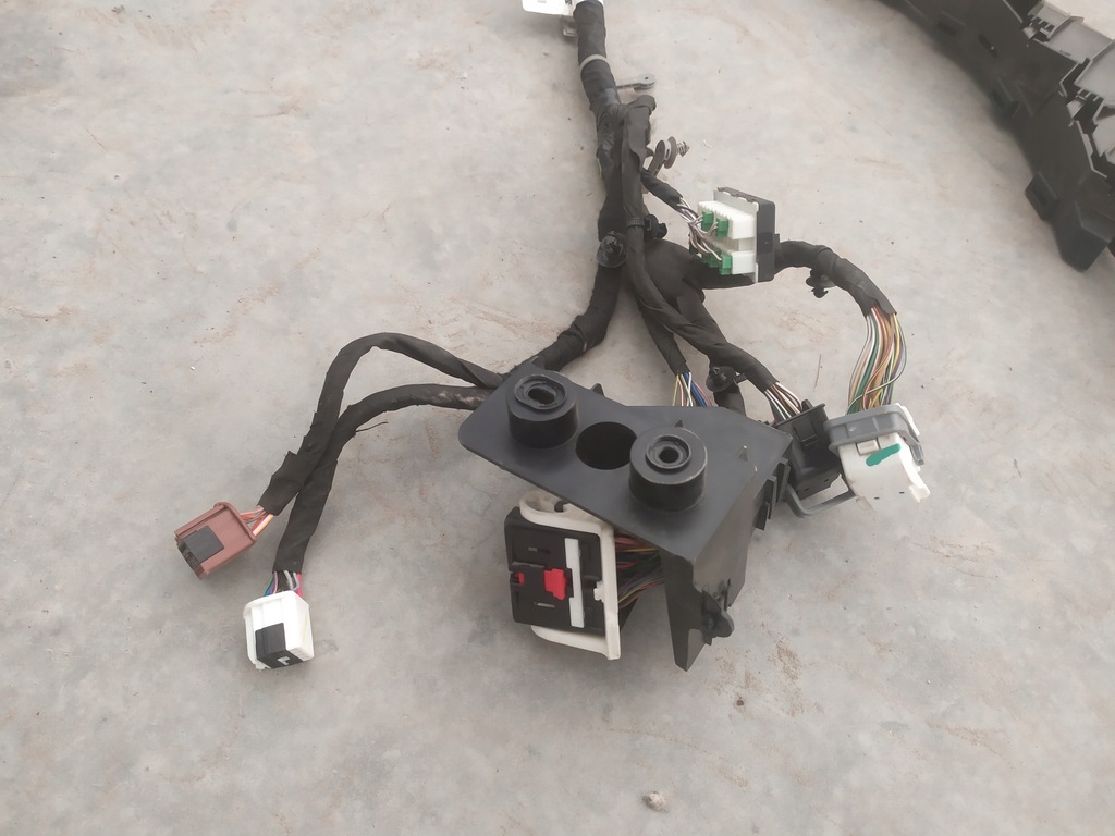 фото №7, Ram rebel 5.7 19- электропроводка жгут кабины 68444008ab usa