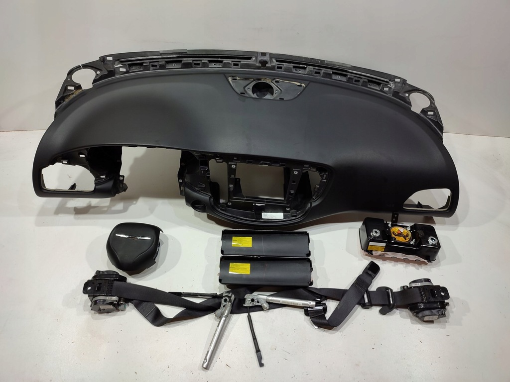 фото №1, Chrysler 200c панель приладів консоль подушки безпеки подушка безпеки ремені