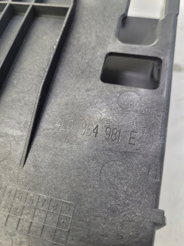 фото №6, Кронштейн кронштейн чейнджер audi q7 4l 4l0864981e