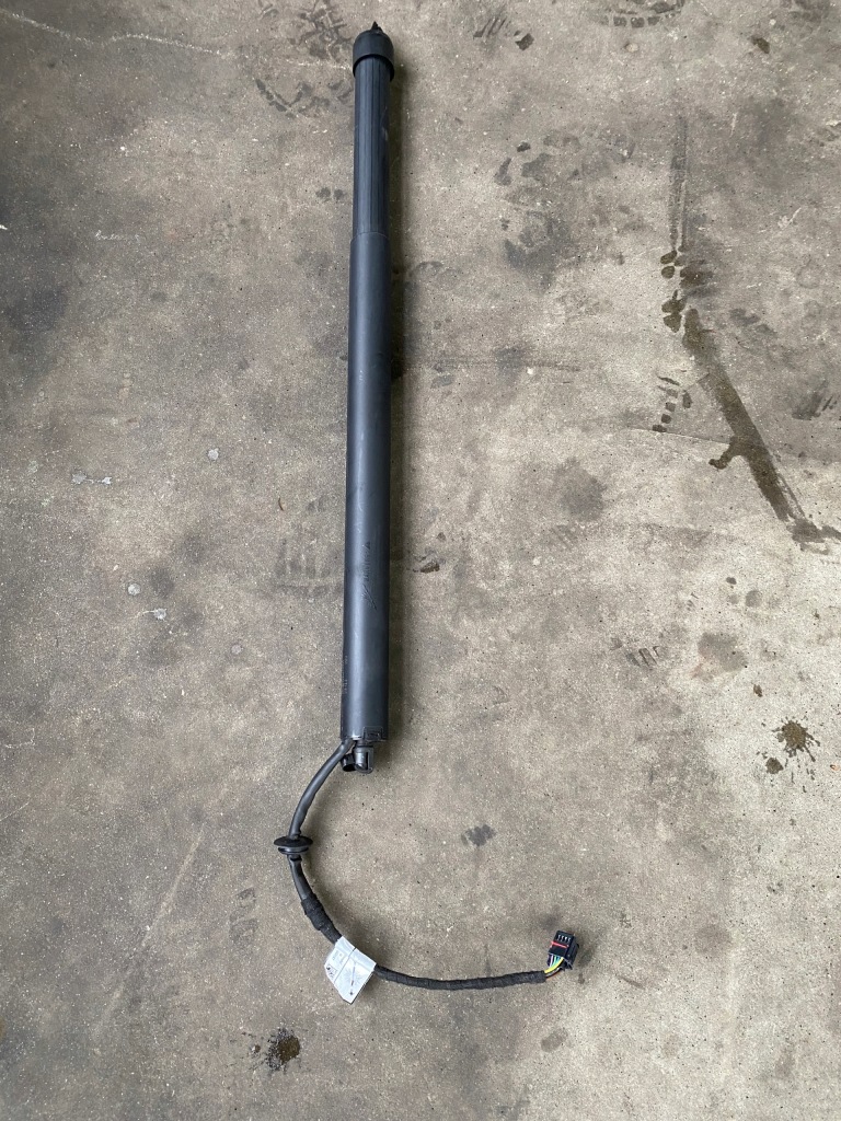 фото №1, Range rover velar привод крышки багажника