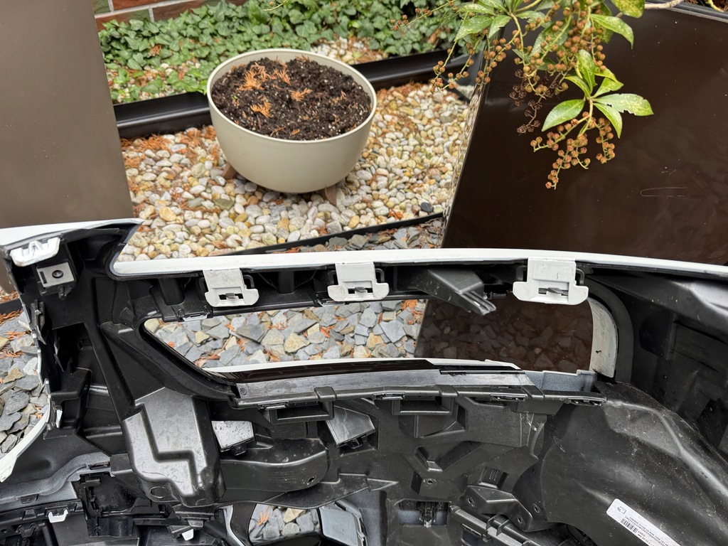 фото №16, Bmw x7 g07 m набір бампер передній alpinweiss 2024r