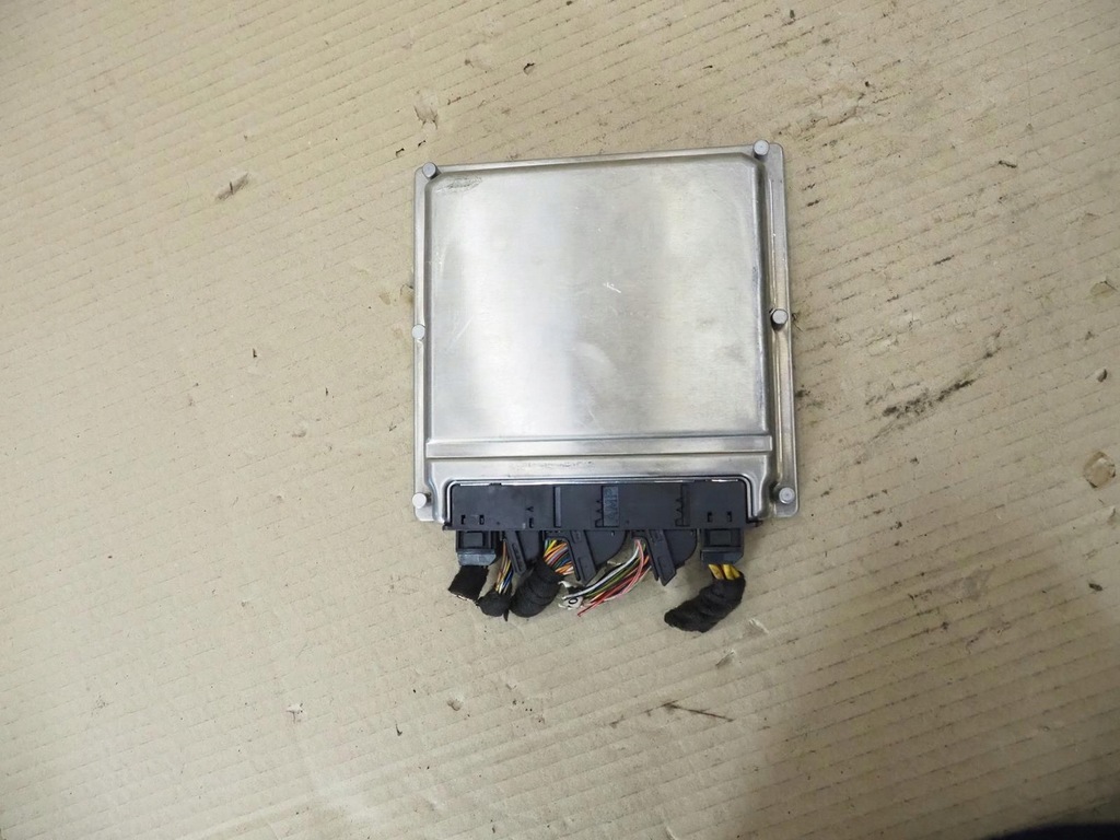 фото №12, Блок керування двигуна audi a8 d2 4d0907409a