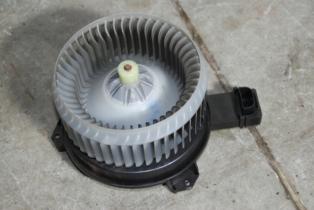 фото №1, Вентилятор воздуходувка uk honda civic 9 12-