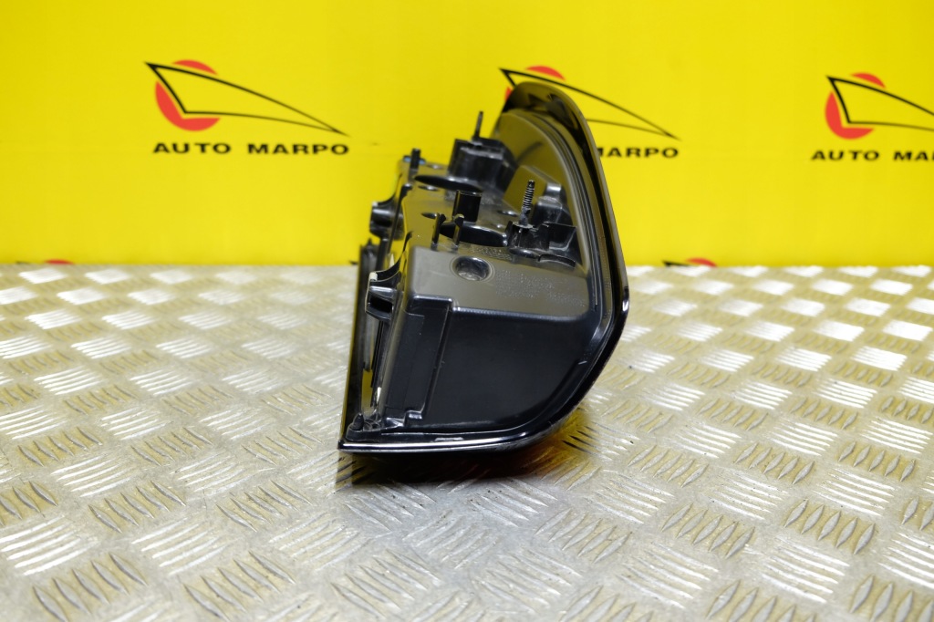 Gmc sierra 2019- лампа задний  левая задняя америка Цена