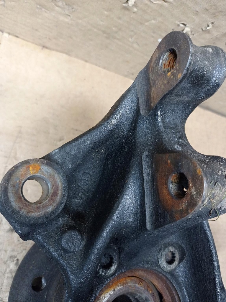 фото №9, Поворотный кулак ступица подшипник правый перед vw crafter ii man