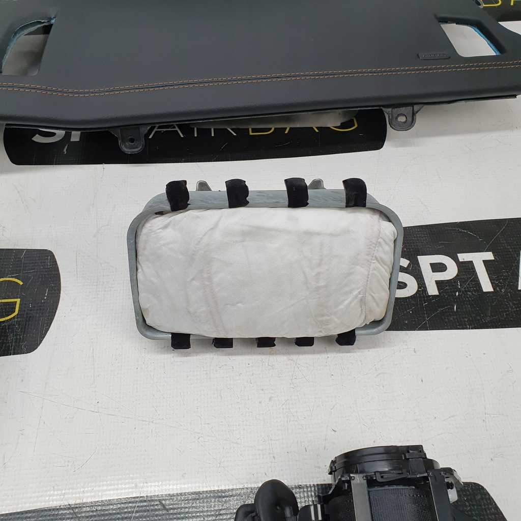 фото №8, Ranger приборная панель консоль подушки безопасности ремни подушка безопасности