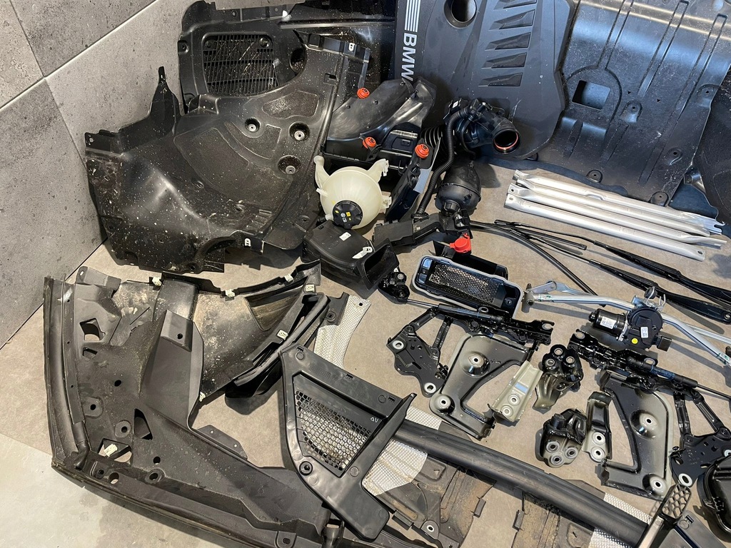 фото №14, Bmw x7 g07 lci lift kompletny перед m набор цвет 475 капот бампер лампы