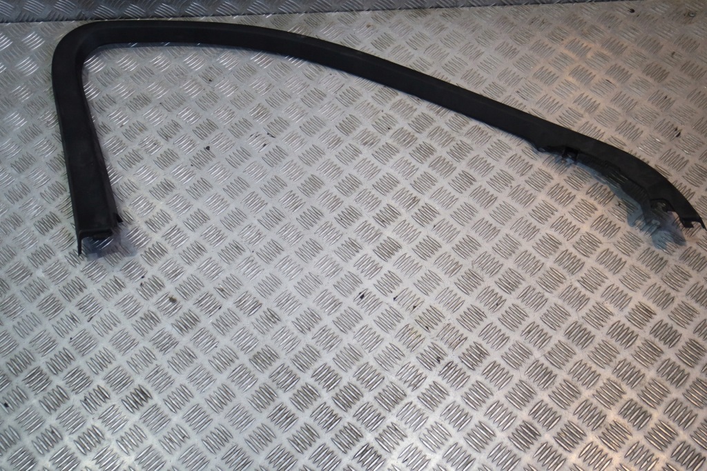 Купить Рама стекло внутренняя mercedes w222 a2227270071