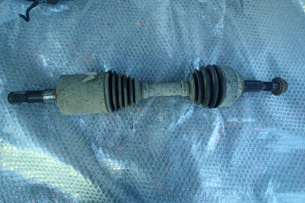 фото №1, Jeep cherokee liberty kj 3.7 v6 приводной вал левая короткий