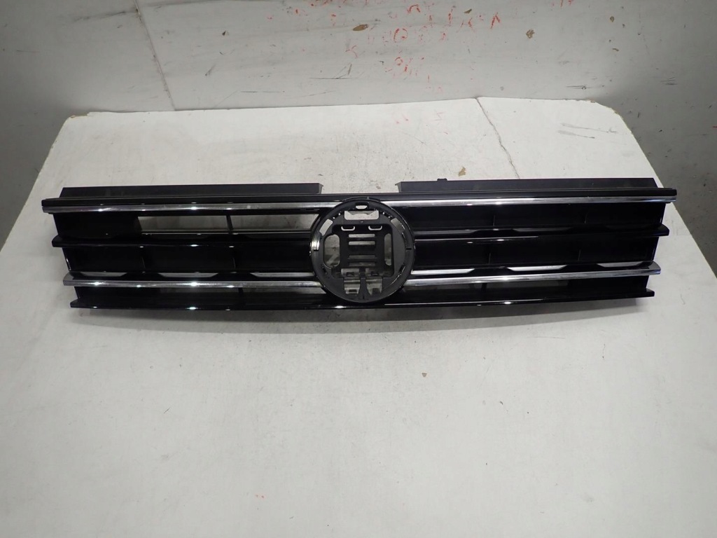 фото №1, Решётка радиатора vw tiguan ii 2015- 5na853653a