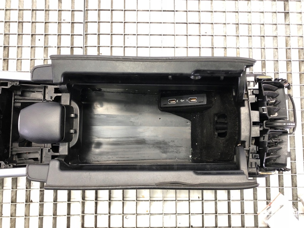 фото №5, Туннель средний mercedes w212 sedan/limuzyna 09-16