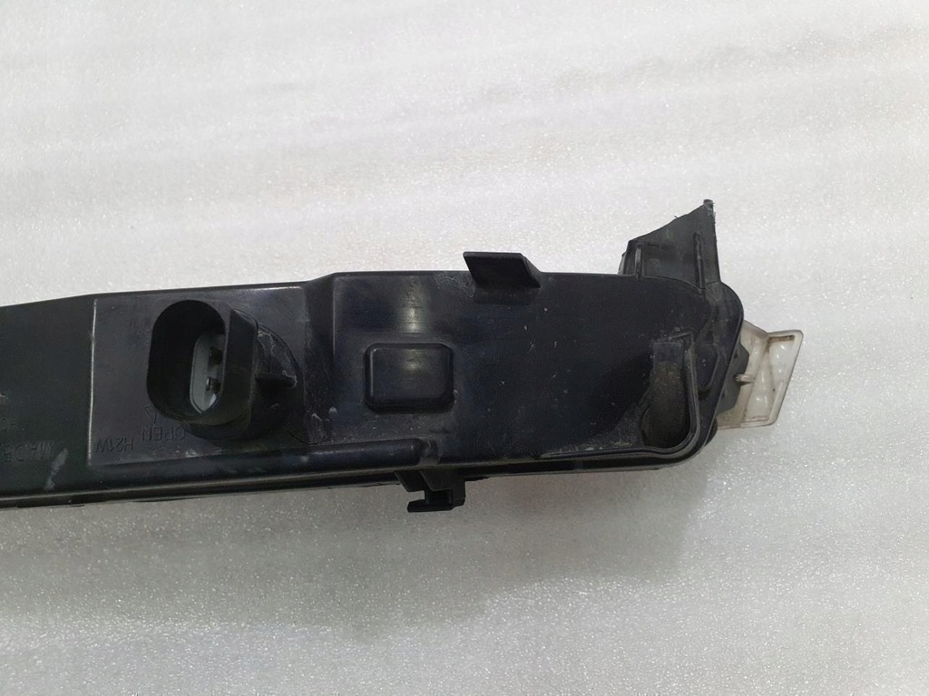 фото №9, Поворотник правый перед audi q7 4l 4l0953042