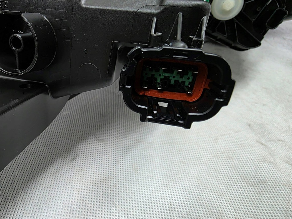 фото №14, Nissan leaf ii 2 лампа перед передняя правая линза led europa 260105sh0a