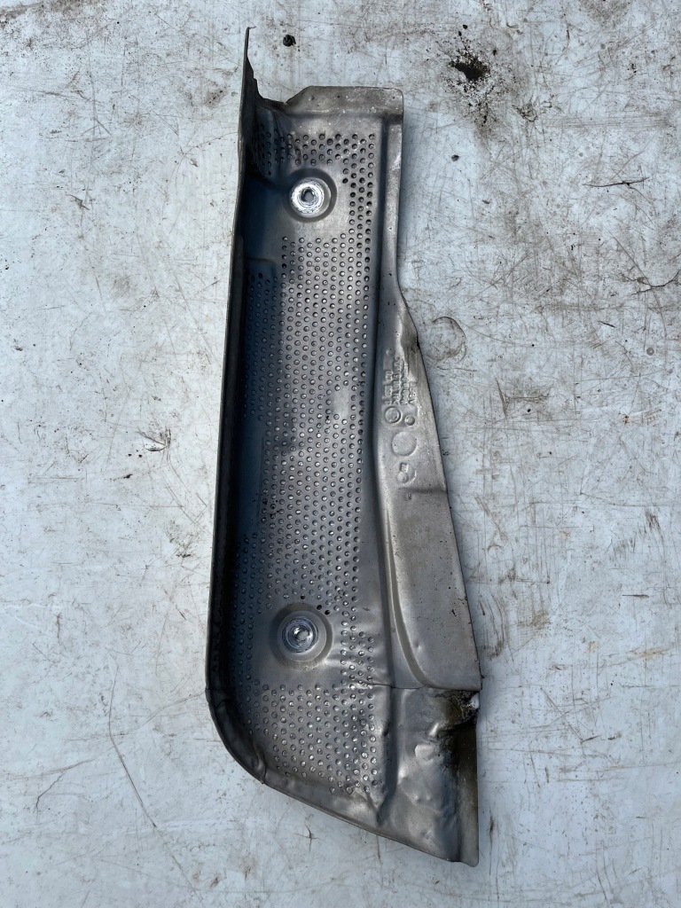 фото №1, Захист вихлоп ізоляція теплова bmw e36 coupe 8196170