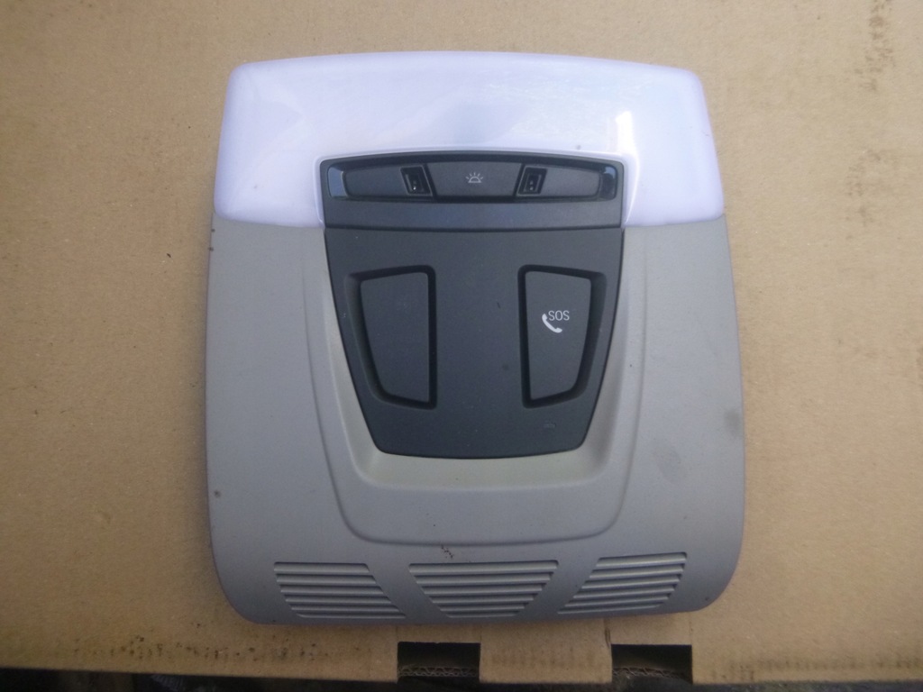 фото №1, Лампа потолочный кабины europa bmw оригинальный номер 9263878