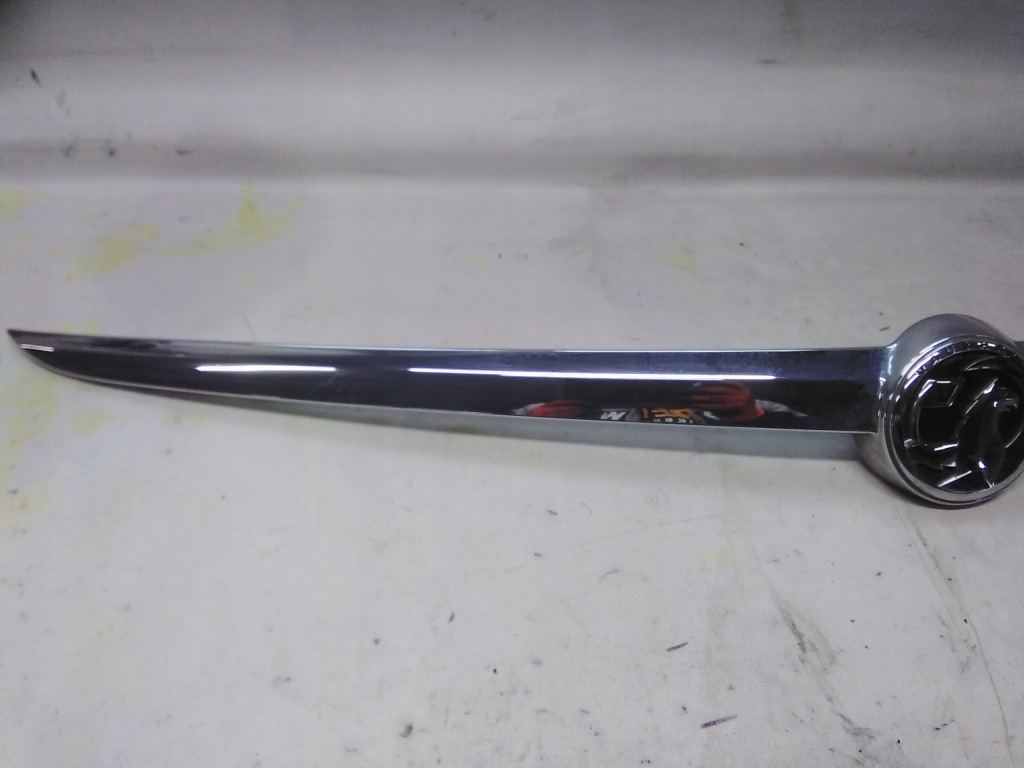 фото №2, 6859 opel insignia молдинг крышки задняя 13244388