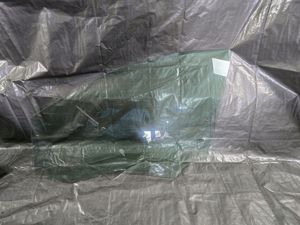 фото №1, Скло двері ліва лівий перед передня renault clio iii 5d 5 двері