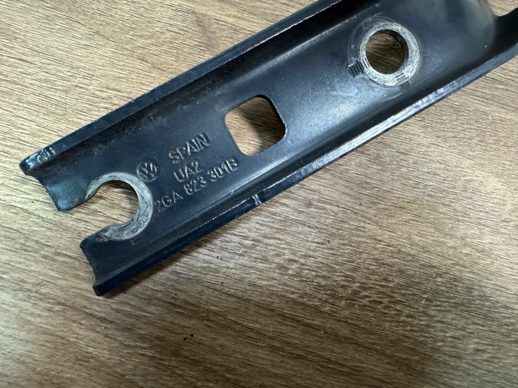 фото №6, Петлі капот vw t-roc 2ga правий лівий 2ga823301b 2ga823302b