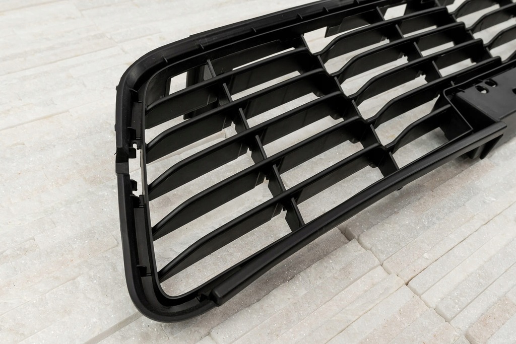 фото №12, Toyota hilux viii 15-17 решітка бампера 531120k130