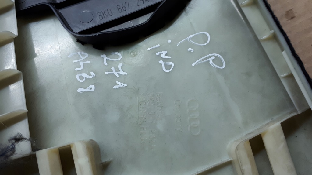 фото №10, S4 b8 lift a4 защита стойка правая пластик sline