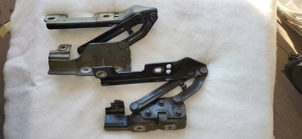 фото №1, Opel astra j,astra 4 петля петли капот правый левый комплект