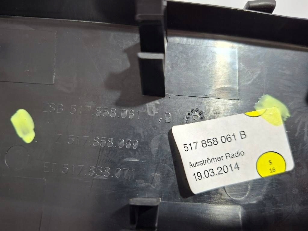 фото №12, Vw golf sportsvan dekor молдинг декоративная панели приборной панели середина 517858061