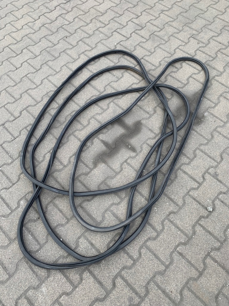 фото №1, Ущільнювачі двері vw tiguan ii allspace комплект